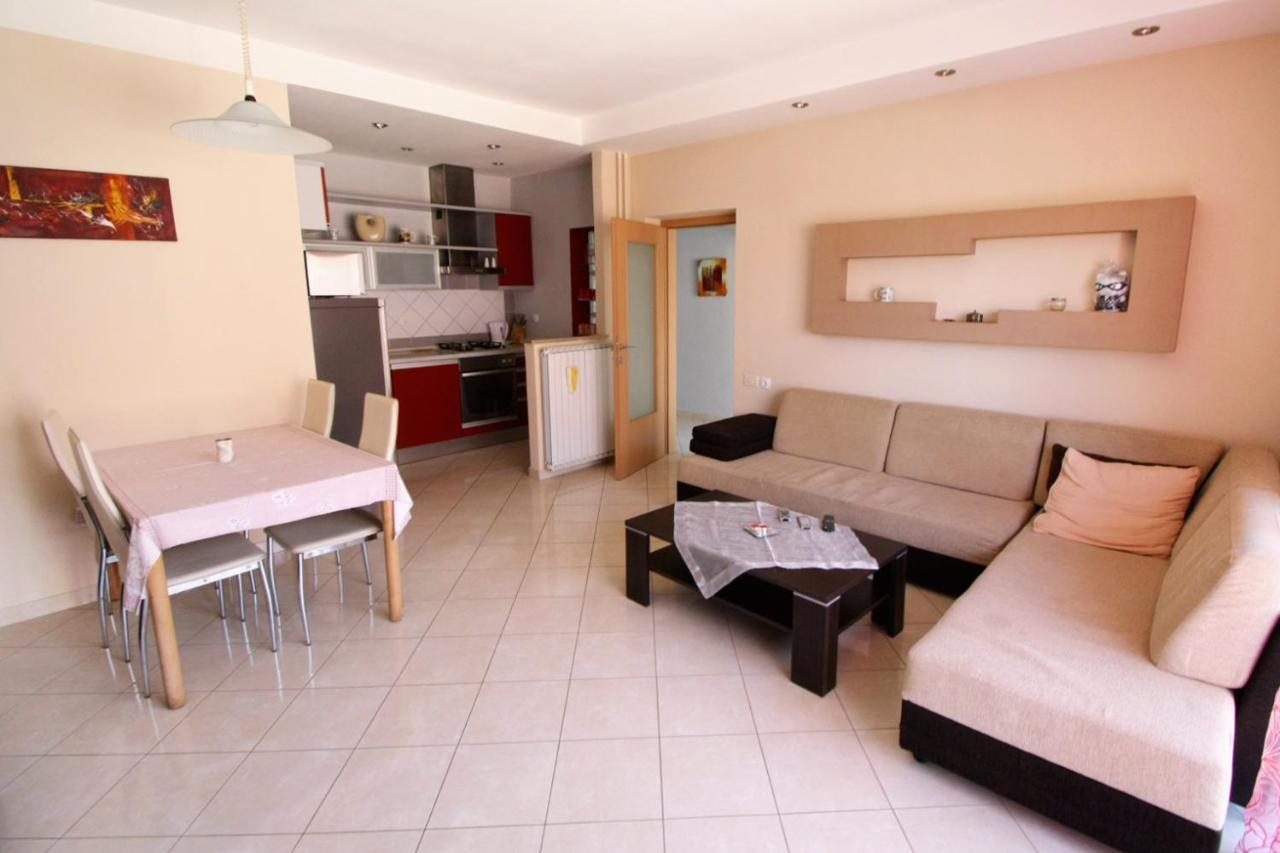 Apartments With A Parking Space Umag - 7666 外观 照片